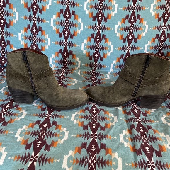 Born ankle boot size 6 - Picture 4 of 6
